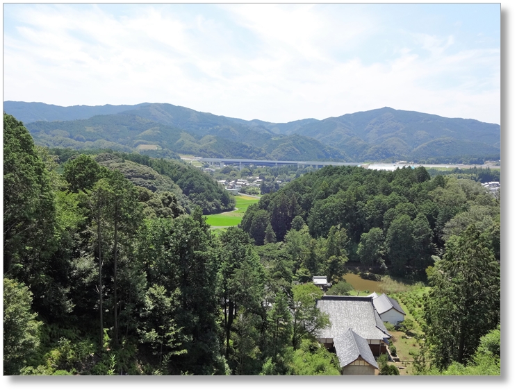 【B-AC004a01】武田勝頼本陣跡（医王山砦跡）〔長篠古戦場〕