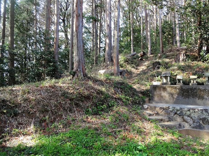 【B-AC004a16】徳川家康本陣跡（八剱神社）〔長篠古戦場〕