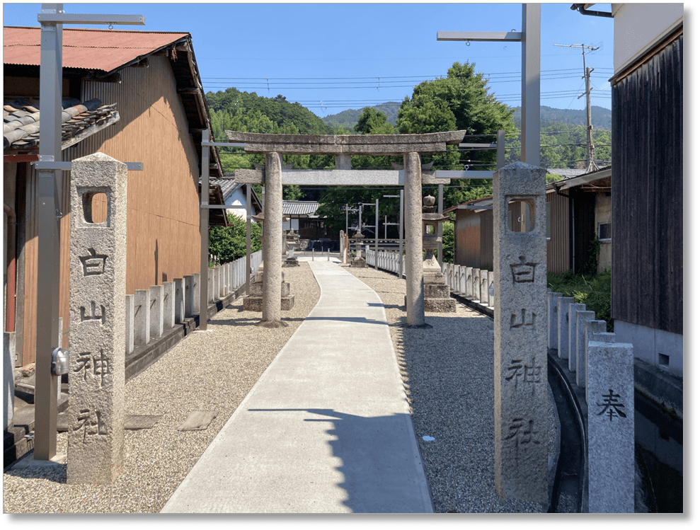 【P-NR018】泊瀬朝倉宮伝承地(白山神社)